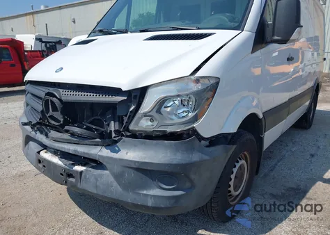 2015 Mercedes-Benz Sprinter 2500 Normal Roof from USA, damaged, VIN WD3PE7DC9FP106941